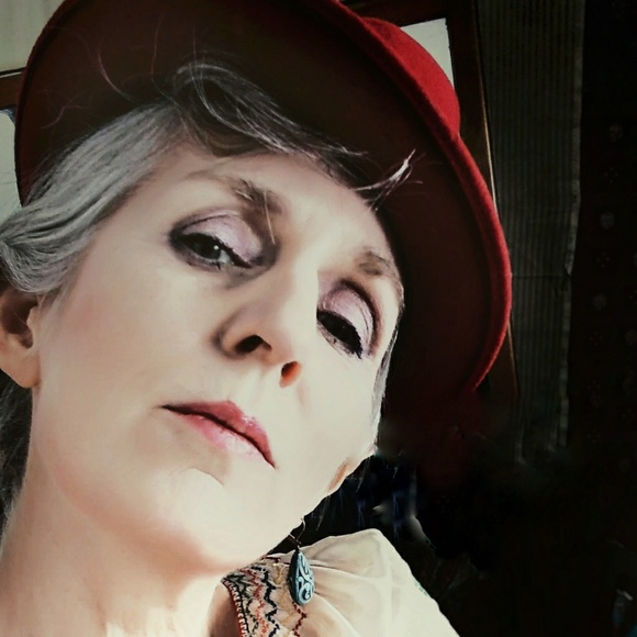 Bookmark me with a like! EAMCOSTYLE - Picture 2 of 6